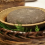 柳生の庄 - 高熱の石焼きでステーキを