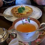 歐林洞 - キッシュセット　１３００円　