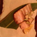 榮料理店 - 紅豚アグー豚の炭火焼き