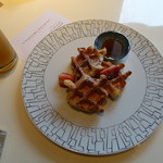 Café Un Deux Trois - ワッフル