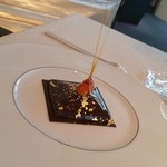 ベージュ アラン・デュカス 東京 - 