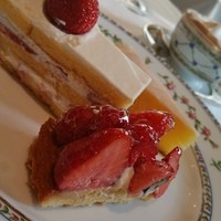 シェ・イノ - 