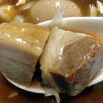 極濃つけ麺ブンブンマル - チャーシュー