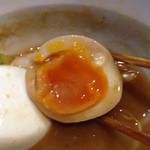 極濃つけ麺ブンブンマル - 味玉