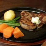 バッファローキング - ヒレステーキ150g　￥1,600　