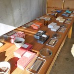 クラフト チョコレート ワークス - 店内
