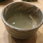 初音鮨 - 2016年3月下旬。