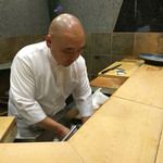 初音鮨 - 2016年3月下旬。