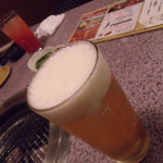 京の焼肉処 弘 - 生ビールとカシスソーダで乾杯！