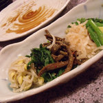 京の焼肉処 弘 - ナムル盛り合わせ