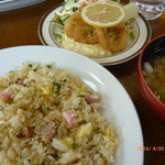 ポーム - 日替わり定食
イカのリング揚げ・炒飯