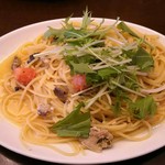 赤坂見附バール・デルソーレ - ランチ：イワシのコンフィと水菜、フレッシュトマトのペペロンチーノスパゲティ