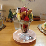 Latte heart cafe - 本日のおまかせパフェ