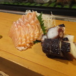 葉幸 - サーモン刺身、地ダコぶつ切り