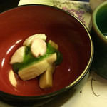 Shirakabesou - 煮物は筍の木の芽和え