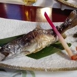 切明リバーサイドハウス - イワナの塩焼き