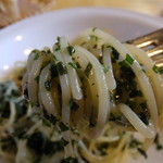 タベルナ ラ・メッセ - 大葉とパセリのスバゲッティ