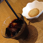 Le Bar A Vin 52 Azabu Tokyo - アイスコーヒー、紅茶クッキー