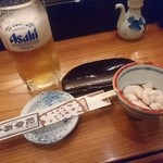 松幸寿し - ビールに　お通しの生しらこ