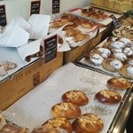 ブーランジェリー セイジアサクラ - パン棚