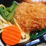 新宿アカシア - 付け合わせはひと口コロッケとスパゲッティ