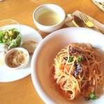 Chiasso - Aランチ〜ナスとトマトのパスタ⸜( ˆ࿀ˆ )⸝