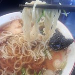 日の出家 - 麺リフトー