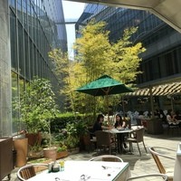 アン カフェ - 開放的なロケーション