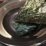 よねさん - うにつまみとセットの唐辛子のり