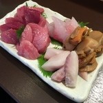 よねさん - 刺盛（鮪、脳天、金時鯛、銀鱈、ホタテ漬）