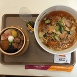 峠の釜めし本舗 おぎのや - 峠の釜飯と野菜ラーメンのコンビ