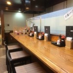 とんかつ専門店 とん豚 - 店内【内観】 