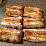 一鰻 - 極上の塩焼き！以前は鰻の匂いがきつい白焼きはあまり…でしたが、一鰻さんの塩焼きを食べて変わりました♪(´ε｀ )