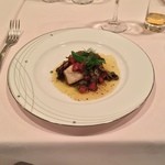 レストラン シェ・オカ - この日の魚料理はひらめ。