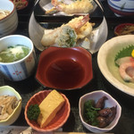 美の正 - お昼のサービスランチ