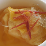 家全七福酒家 SEVENTH SON RESTAURANT - フカヒレ入りスープ餃子；アップ