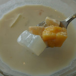 家全七福酒家 SEVENTH SON RESTAURANT - マンゴー入りタピオカミルク；アップ