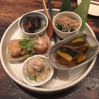 京都石塀小路豆ちゃ 日本橋 - 