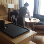 アマン東京 - お菓子を用意してくれてます。