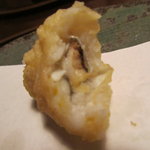 滋味風味 小豆 - はもと松茸の天ぷら　食べかけの断面…^^;