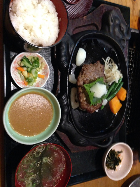 Yakinikumoriyama 小城市 燒肉 食べログ 繁體中文