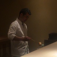 富小路 やま岸 - 見惚れてしまう山岸さんのお茶のたて姿