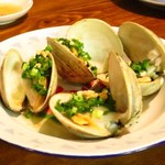 ベトナム料理 オーセンティック - 焼き白蛤の葱油がけ