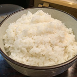 炭火焼肉 ぐら - けっこうな量があった「ライス（普通盛り）」（2016.5）