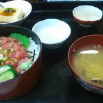 中村屋魚店 - ねぎとろ丼定食