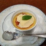 Teppan Ryouri Kawamura - 「和牛ランチ (3300円)」のほうのデザート「クリームブリュレ」です