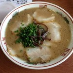 田の久 - チャーシュー麺。