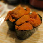 廻鮮寿司 塩釜港 - 北海道産近海白ウニ800円