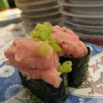 廻鮮寿司 塩釜港 - ネギトロ150円