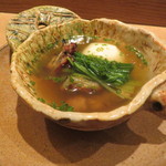 虎白 - 煮物：すっぽん 白胡麻豆腐